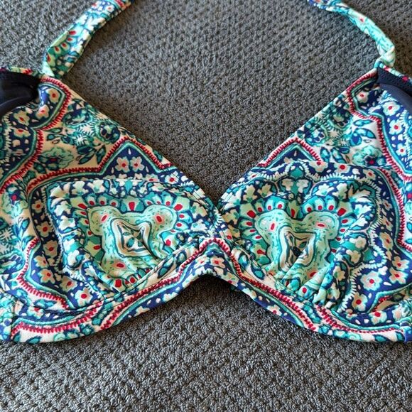 Athleta Monaco Wrap Halter‎ Bikini Top Boho Paisley Print 34D DD Swimsuit - Picture 4 of 9